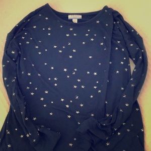 Nursing long sleeved shirt